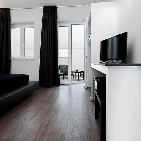 Minimal Bed & Breakfast 2*