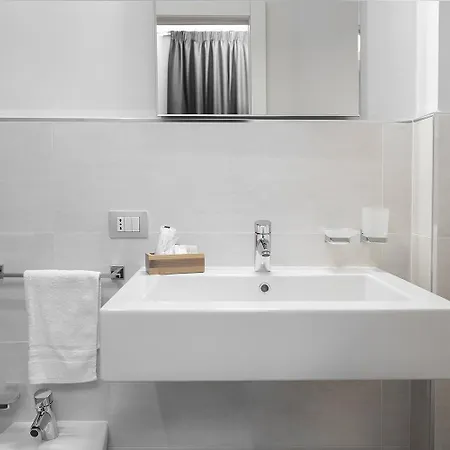 Minimal Bed & Breakfast 2*